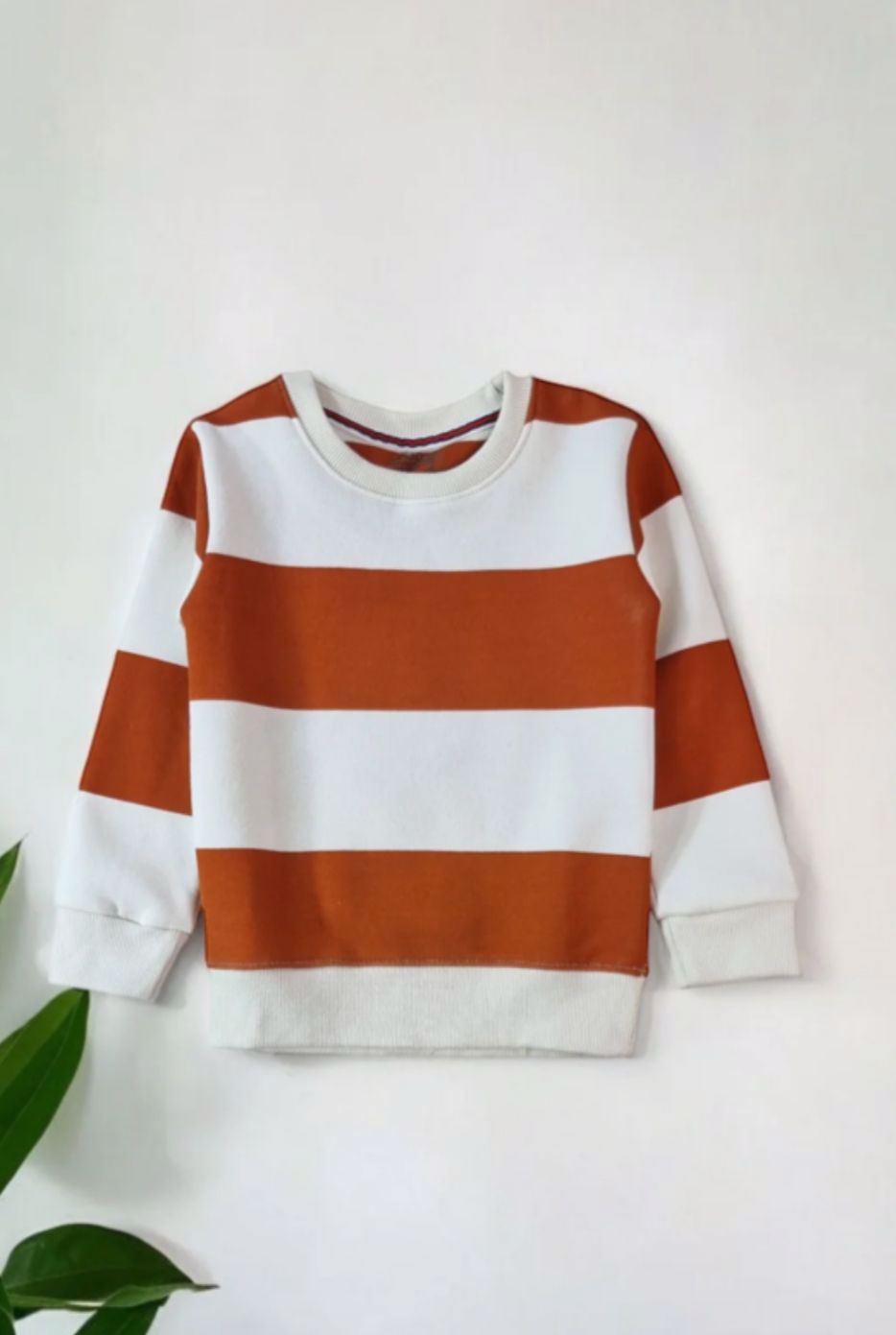 High Quality Sweatshirt With Fleece Fabric With Customised Colours And Sizes  - view 2