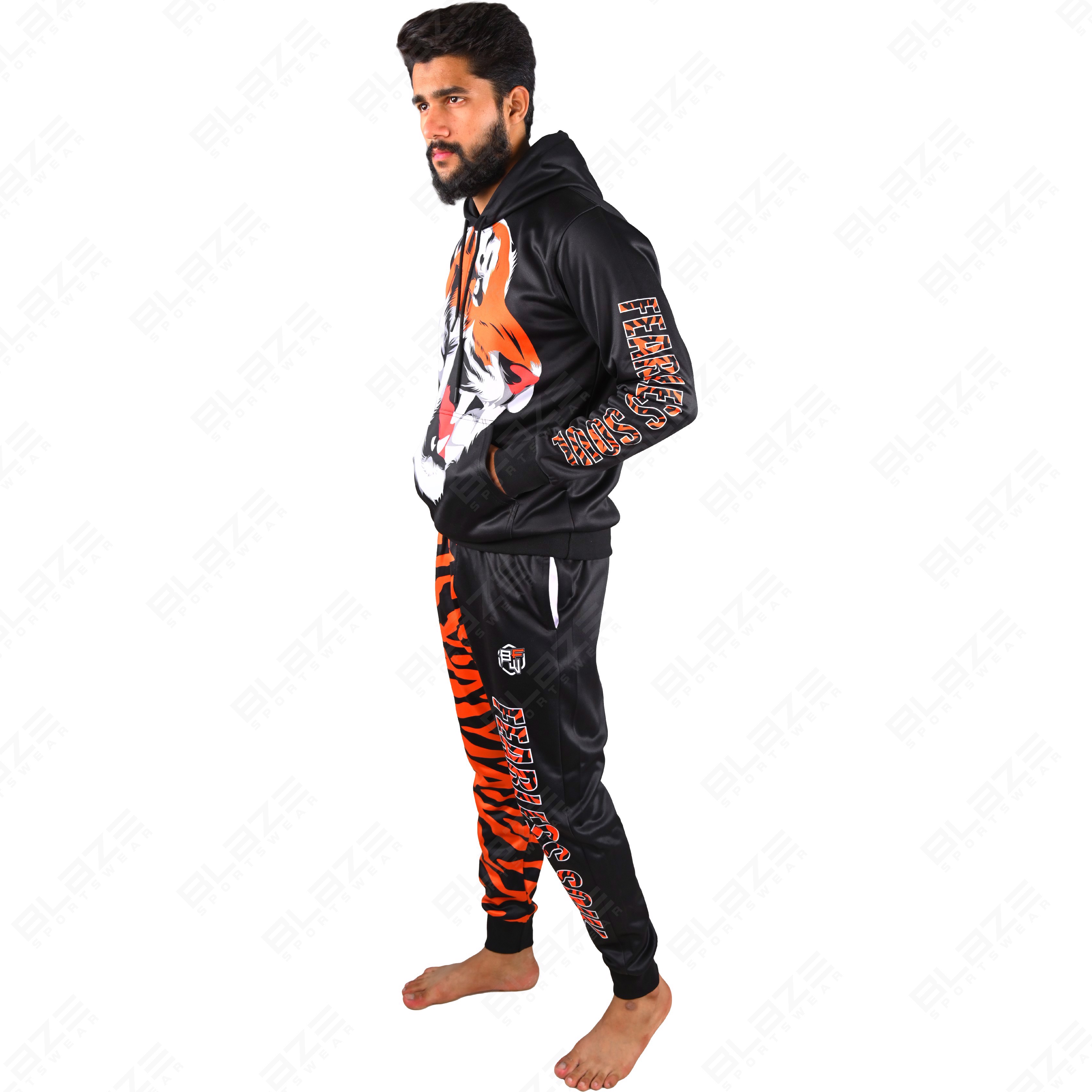 Custom men's slim-fit knitted tracksuit with sublimation and embroidered print, OEM available. - view 7