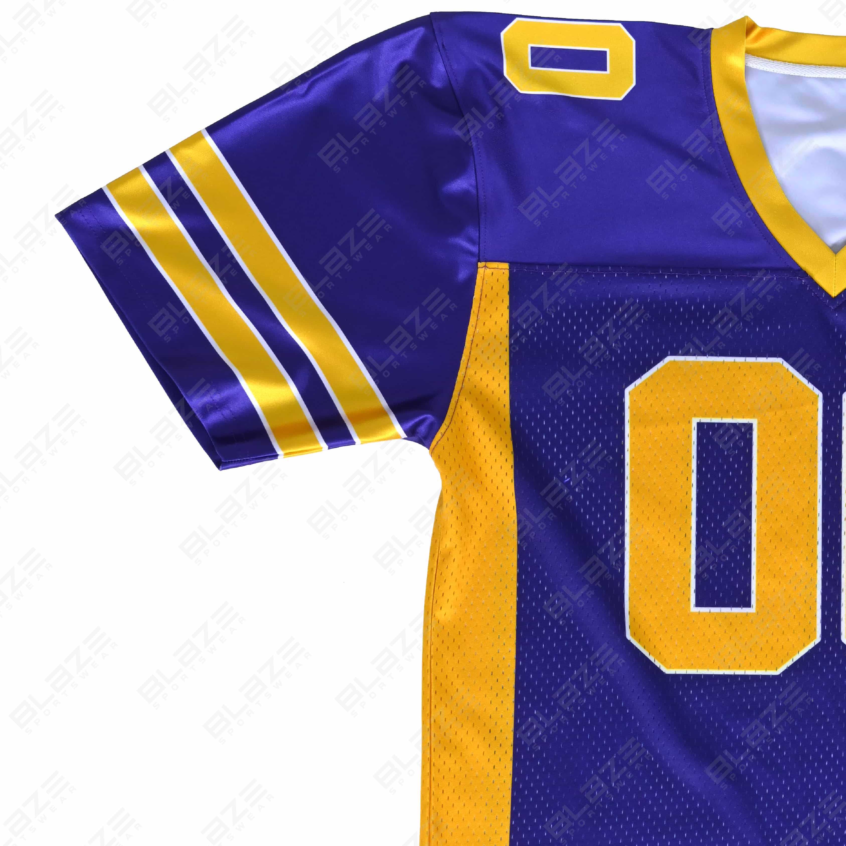  Custom lightweight 100% polyester soccer jersey with digital printing designed for peak performance