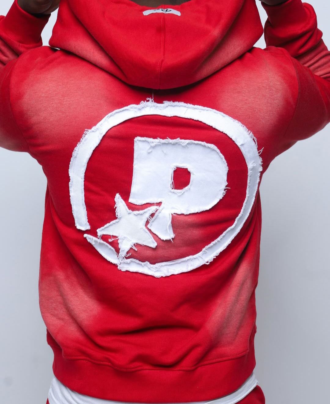 Premium Classic Hoodie: High-End Fabric for Comfort & Durability - view 4