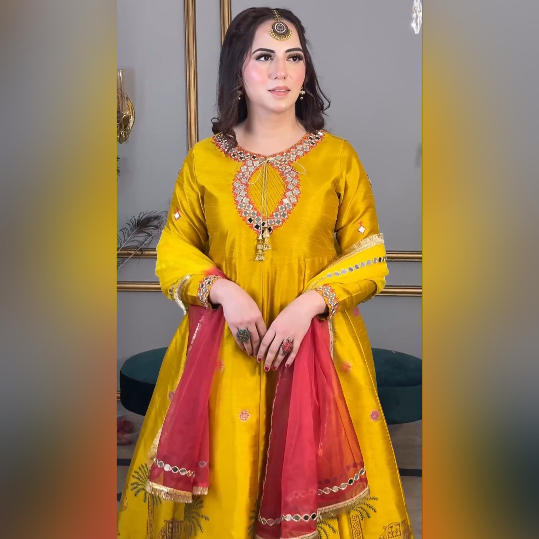  High Quality Traditional Rasm-e-Hina Maxy Dress Available 