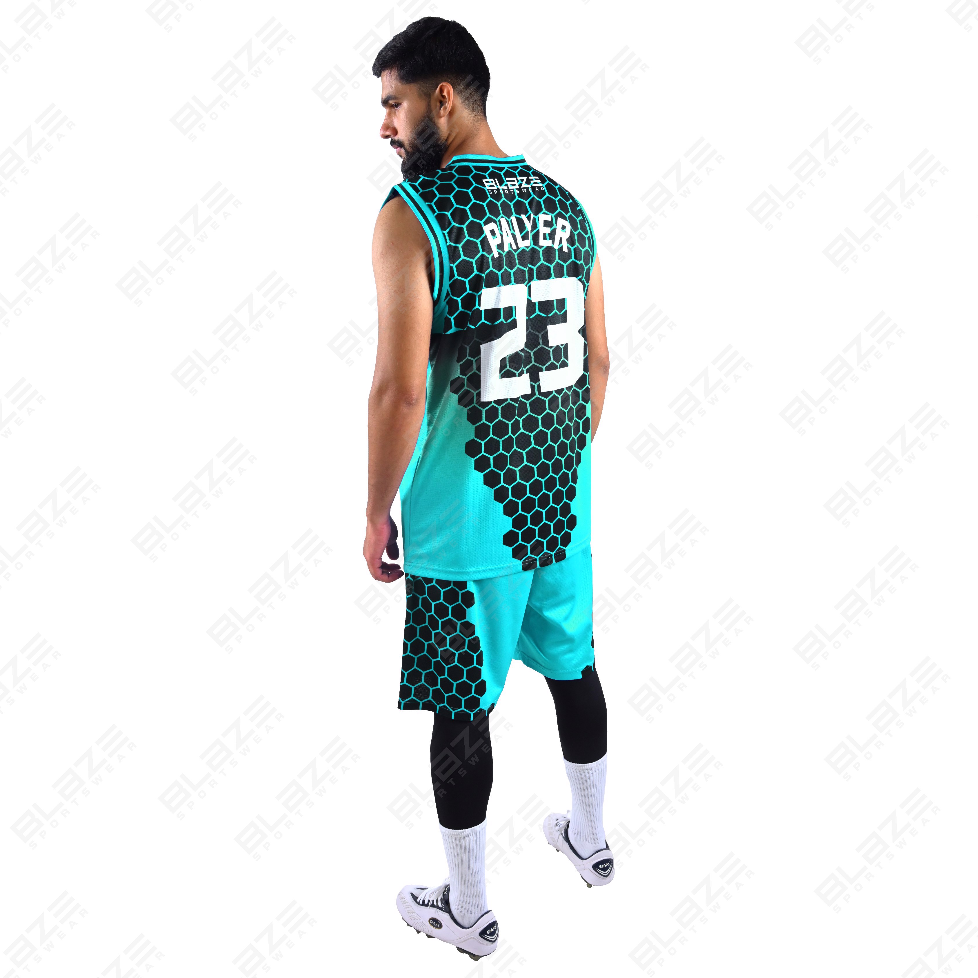  Custom 100% polyester basketball uniform with a Top design for players, featuring a sleek kit - view 10