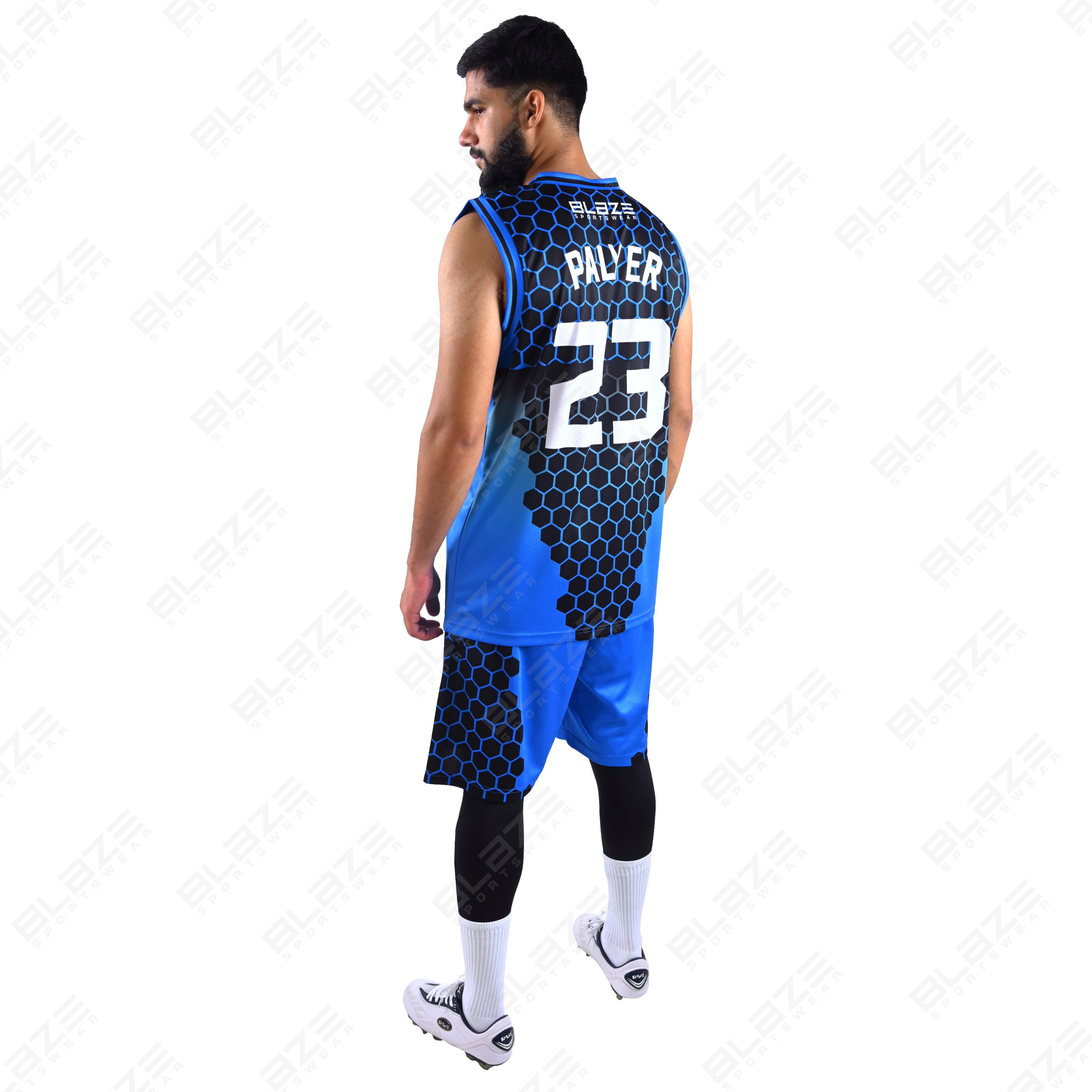 Custom 100% polyester basketball uniform with a trendy design for sports featuring a stylish kit.