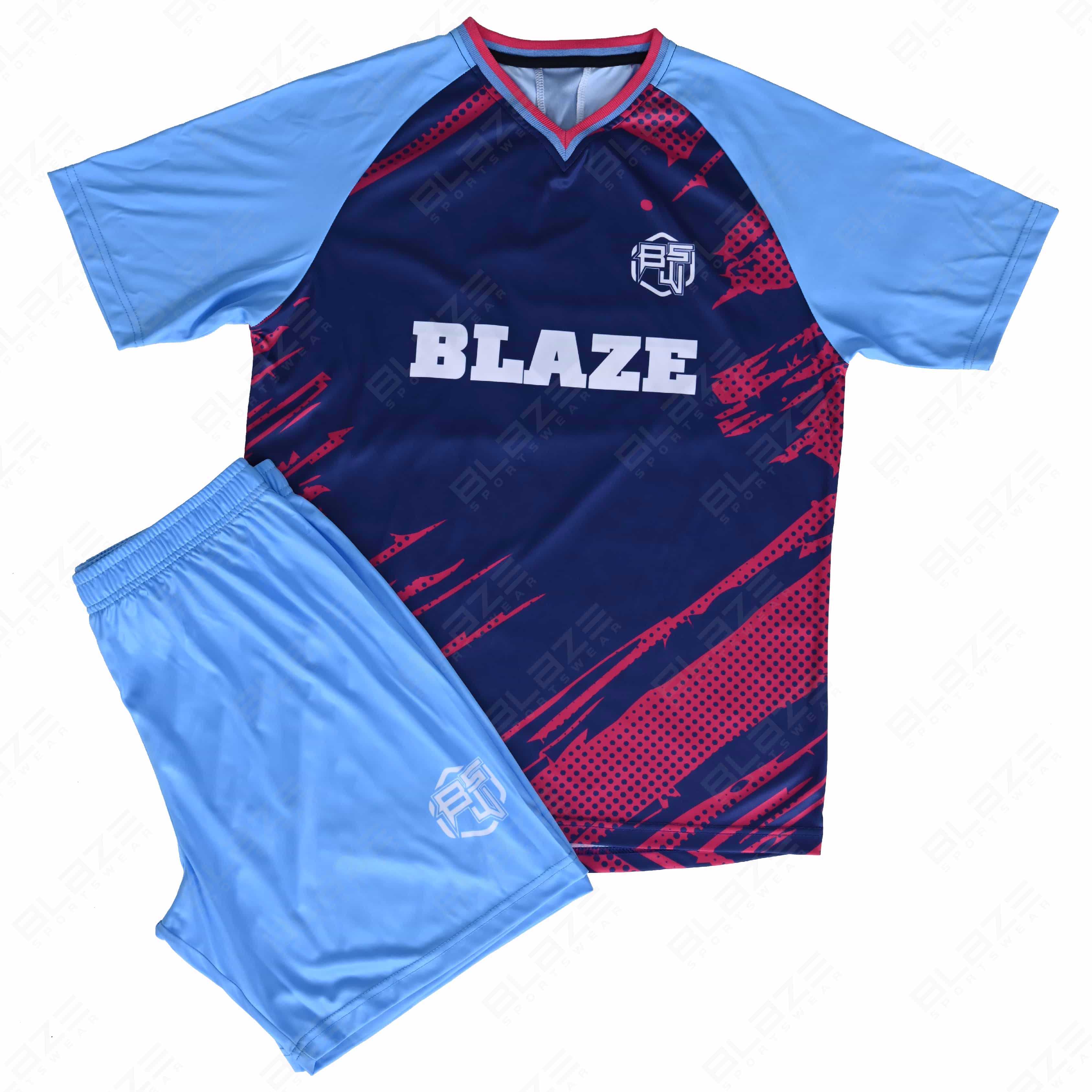  Lightweight 100% polyester soccer uniforms with digital printing, designed for optimal performance. - view 13