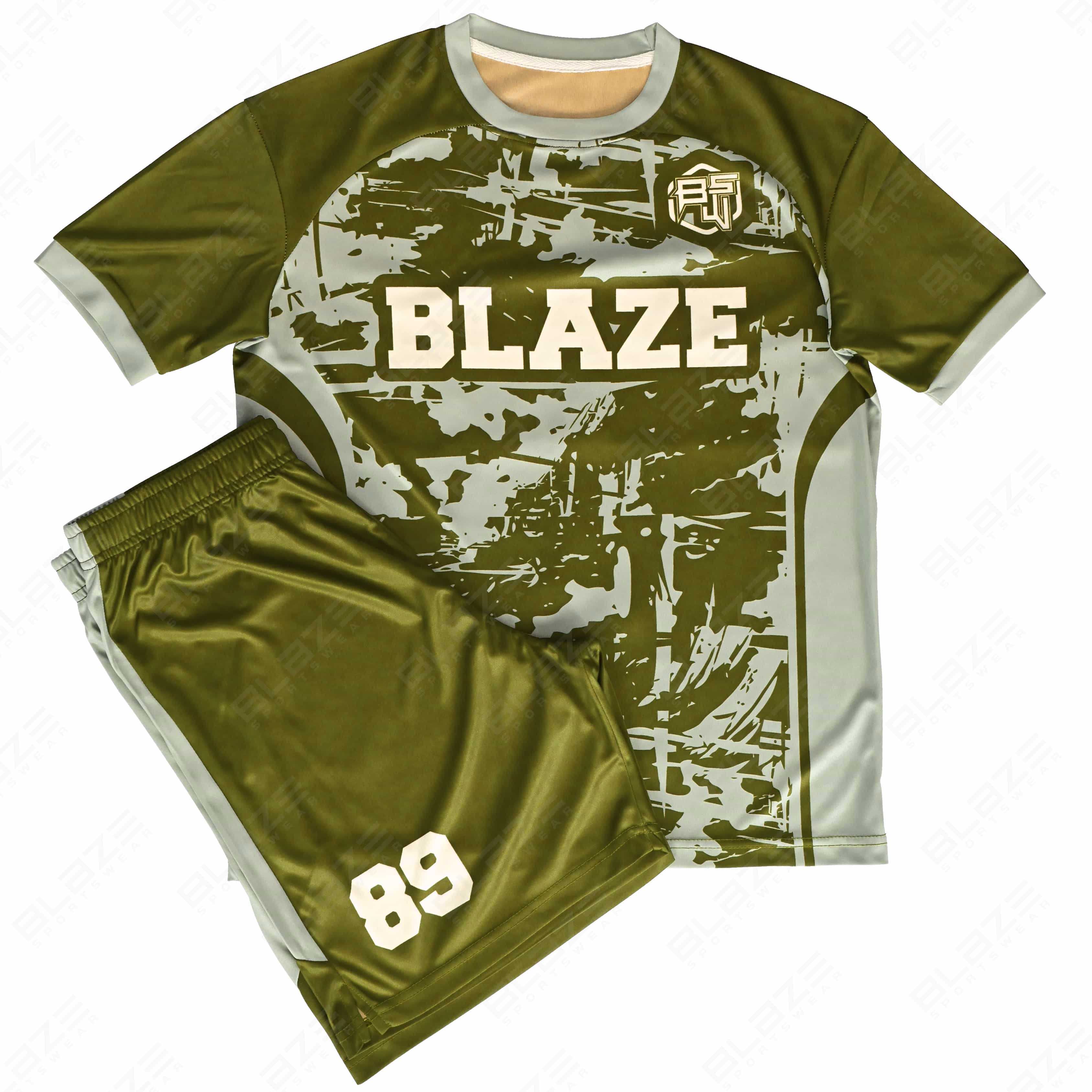 100% polyester, lightweight soccer kits featuring digital printing for enhanced athletic performance - view 6