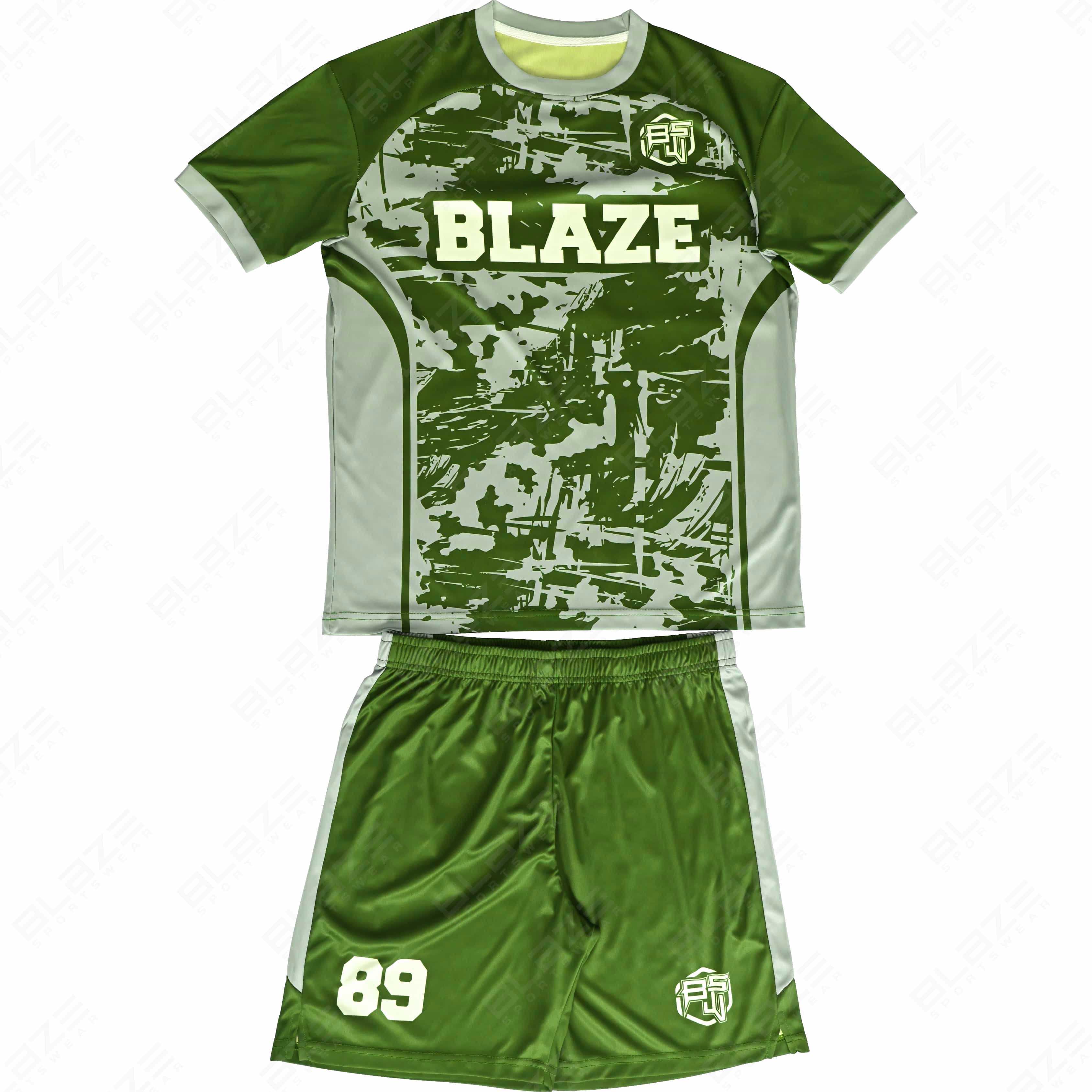  Custom lightweight soccer kits featuring 100% polyester and digital printing for best performance.