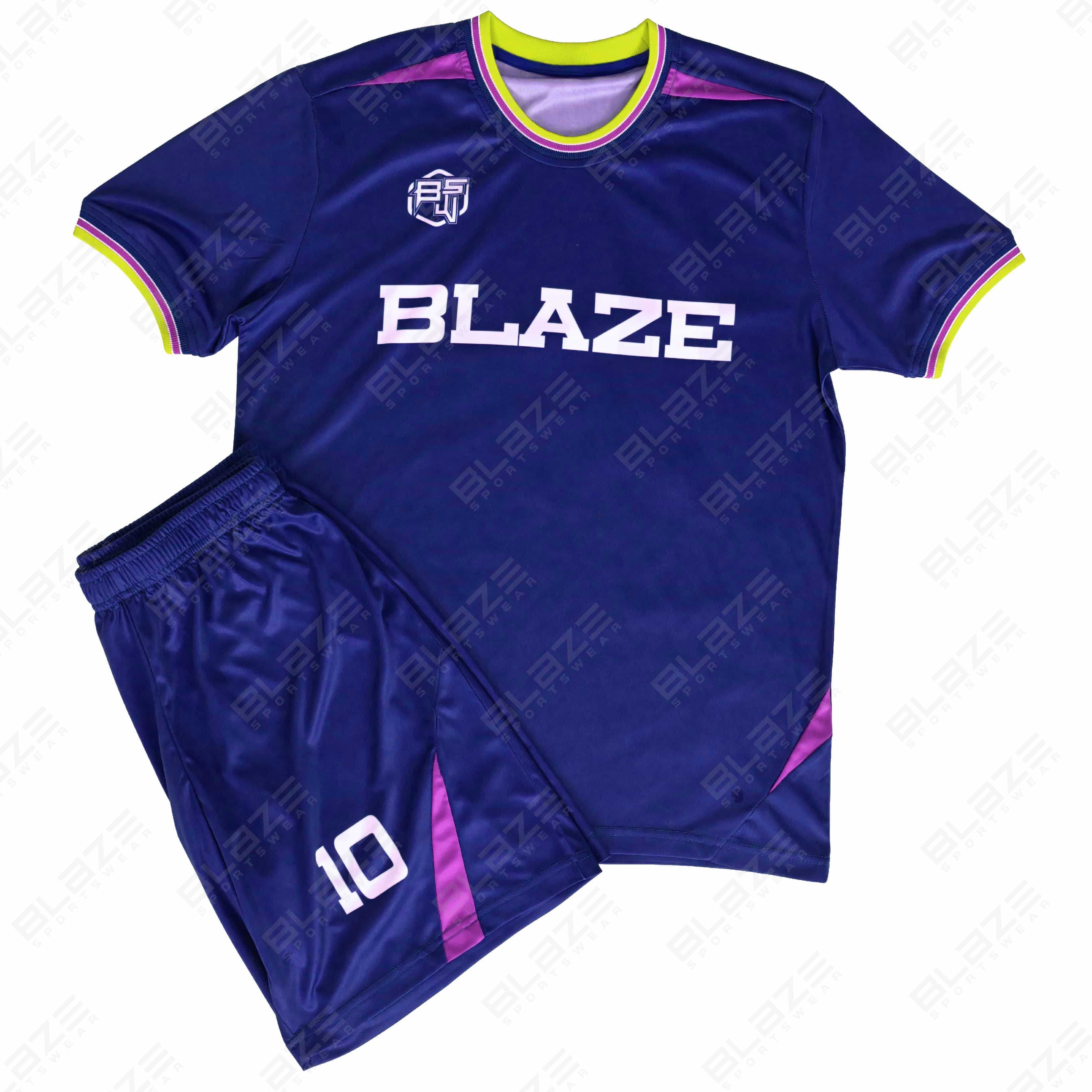  Soccer kits with a lightweight 100% polyester design and digital printing for excellent performance - view 15