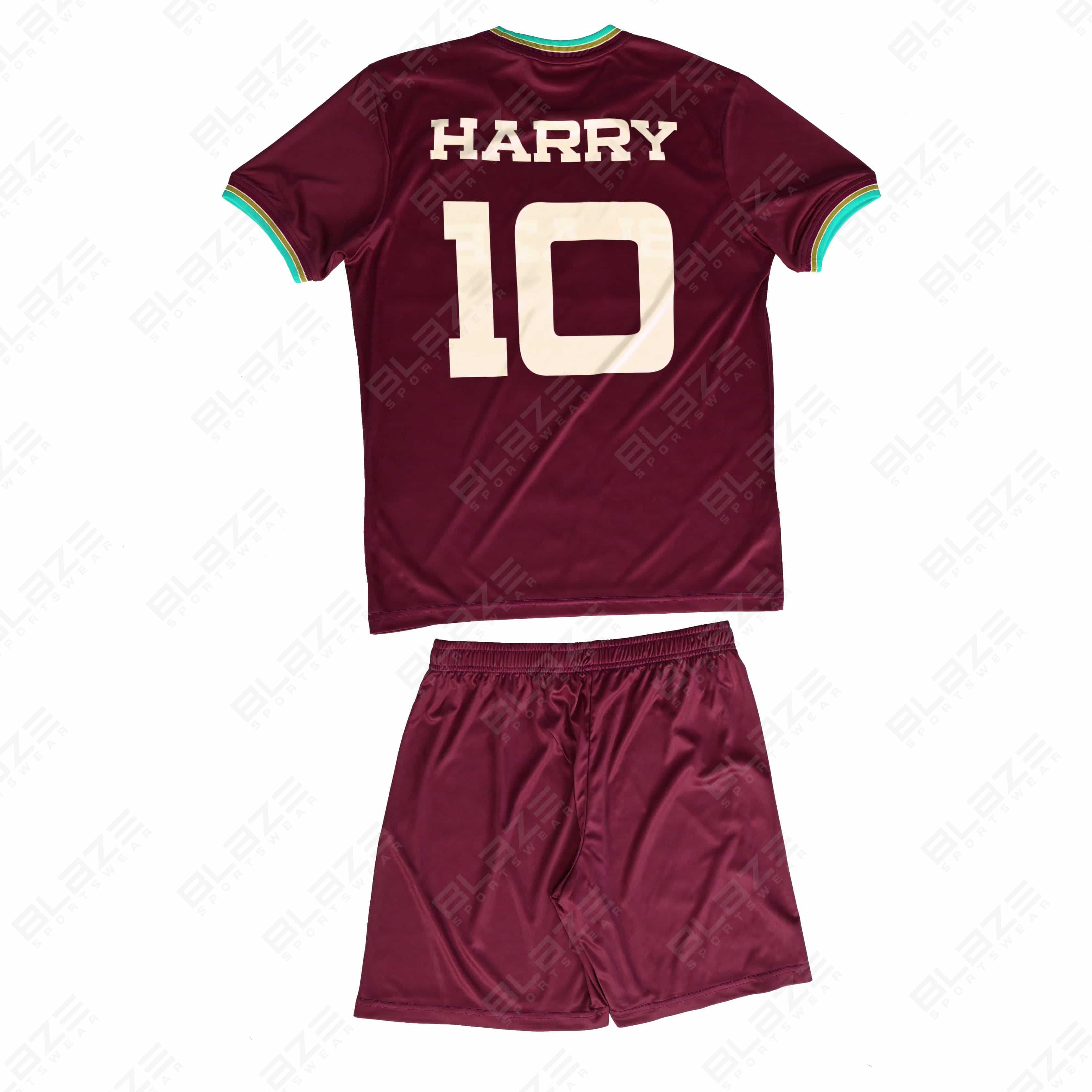 Custom lightweight soccer uniforms made from 100% polyester with digita printing for top performance