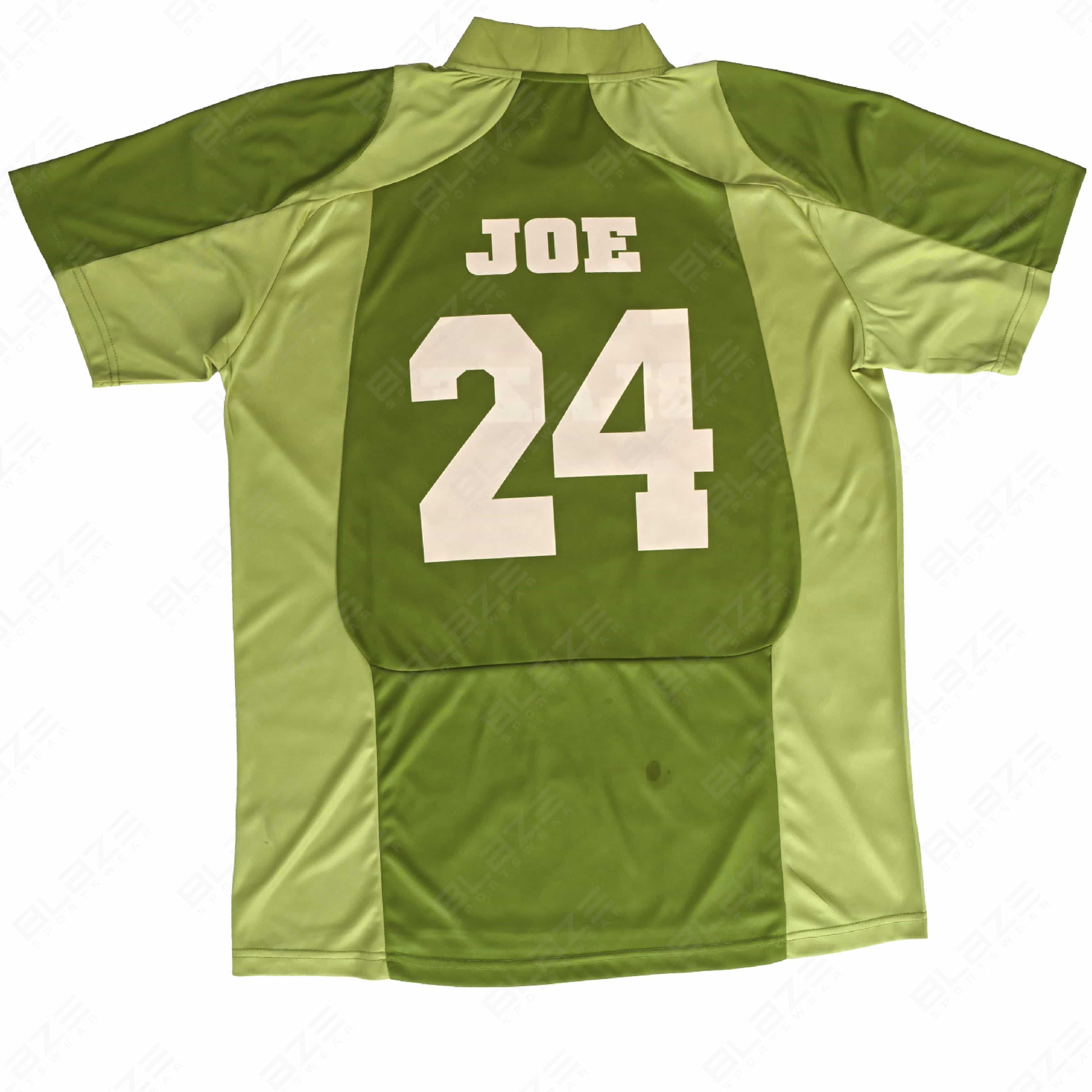  Custom lightweight soccer uniforms in 100% polyester featuring digital printing for top performance