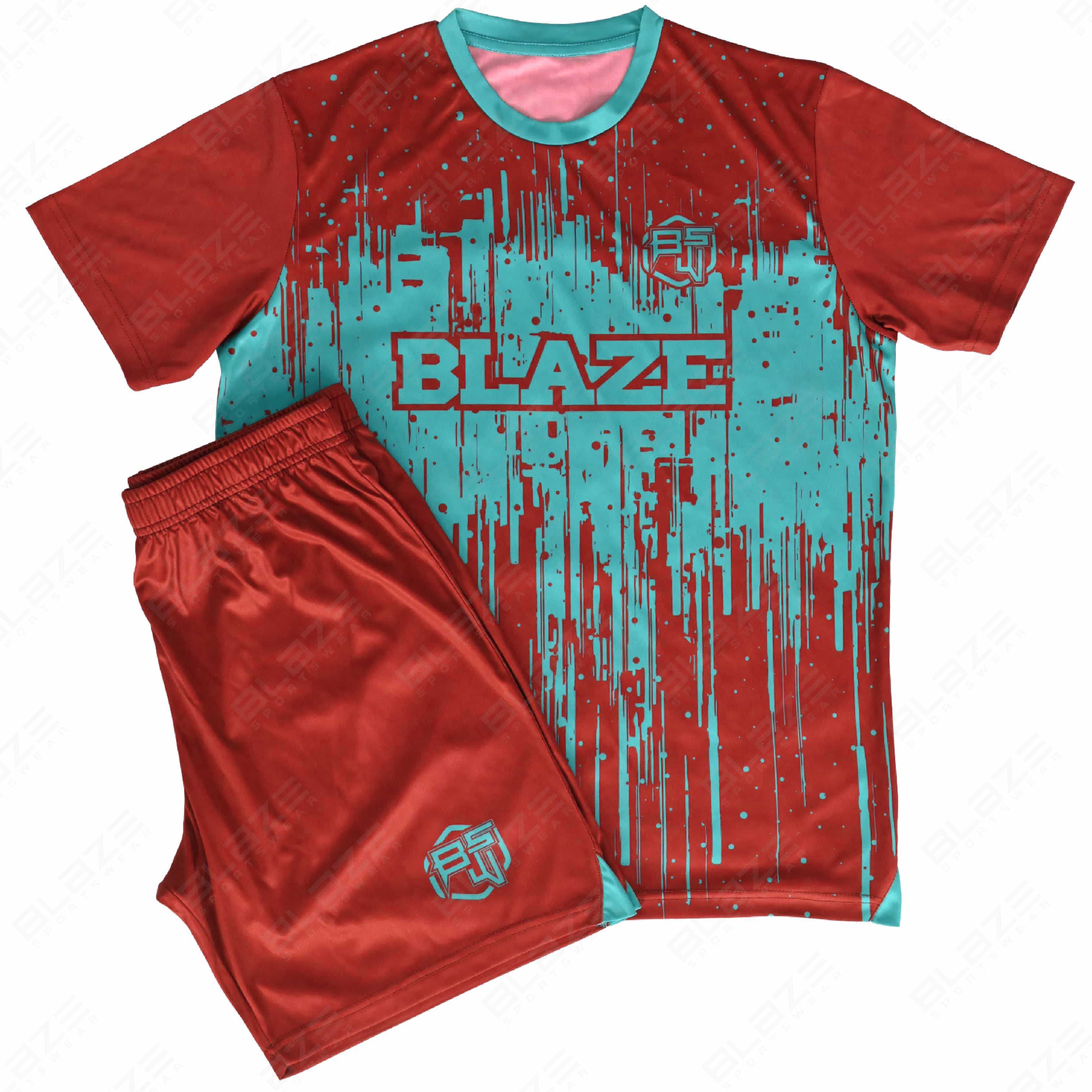 Lightweight soccer wear crafted from 100% polyester featuring digital printing for best performance - view 5