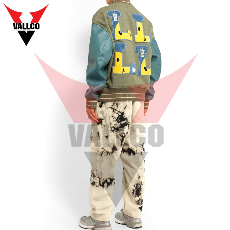 2024 Red And White Contrast Good Selling Highest Quality Make Own Men Outer Wear Varsity Jacket - view 4