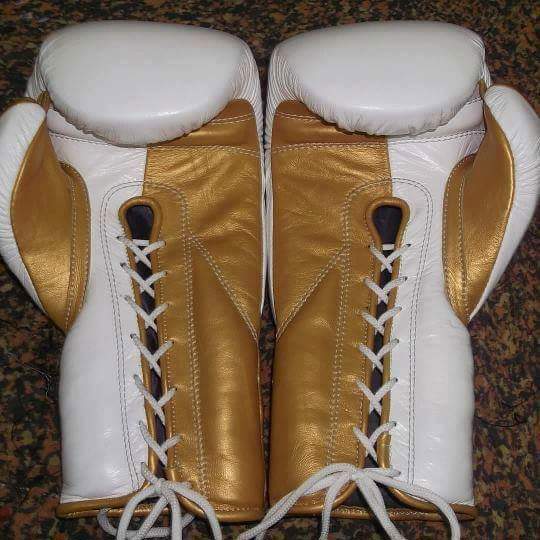 Boxing gloves leather gloves