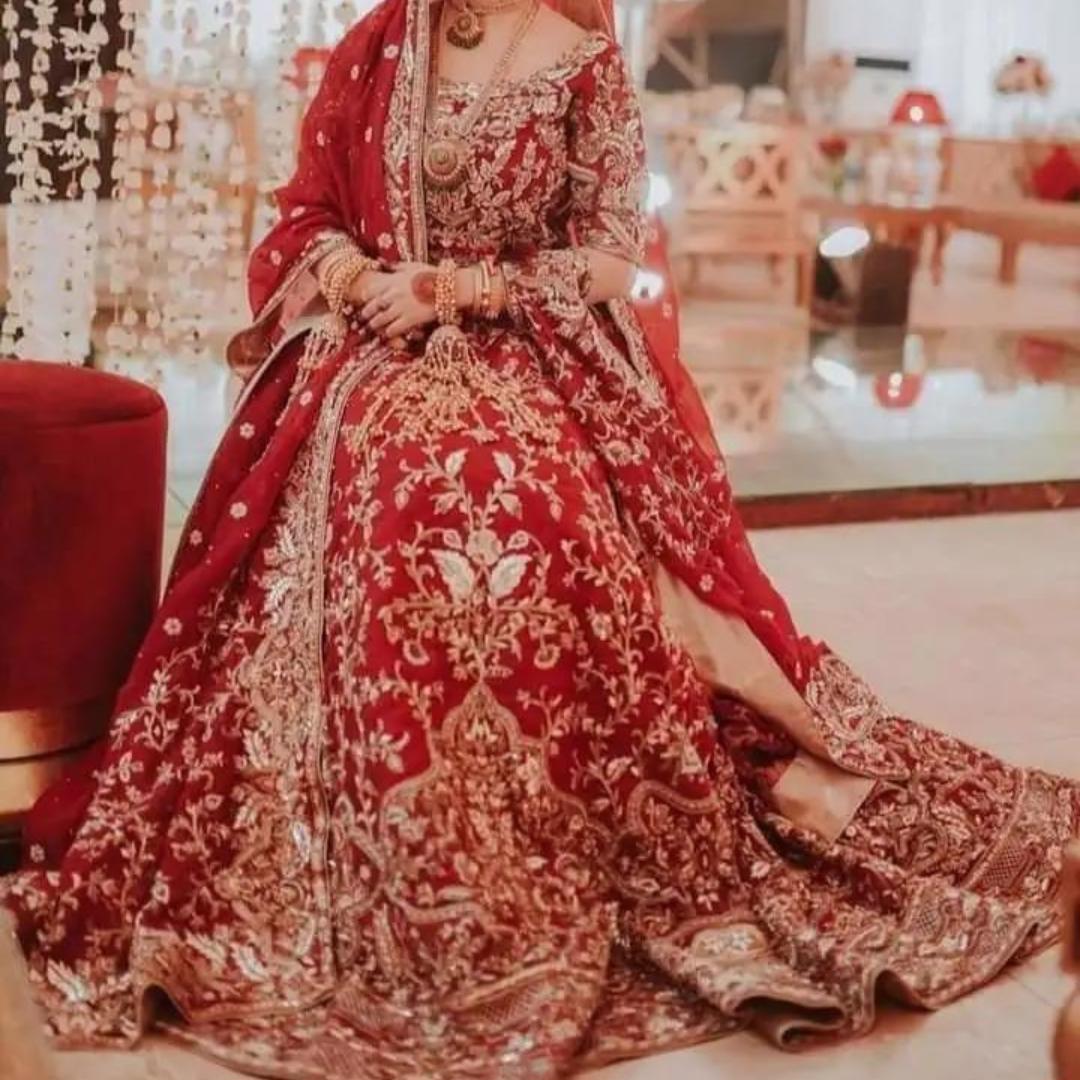 Traditional Design Women Wedding Dresses For Bride High Quality - view 4