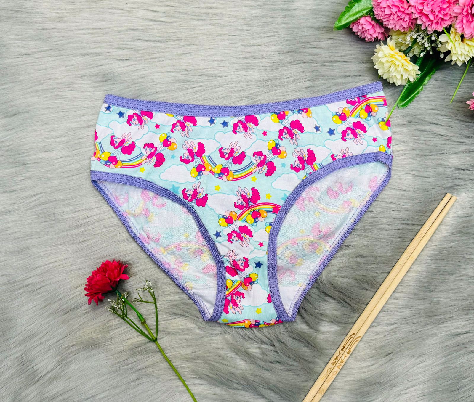 Young Girl's Panty - view 7