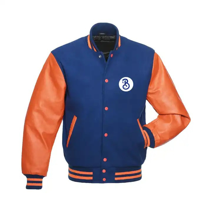 PREMIUM VERSITY JACKET - view 3