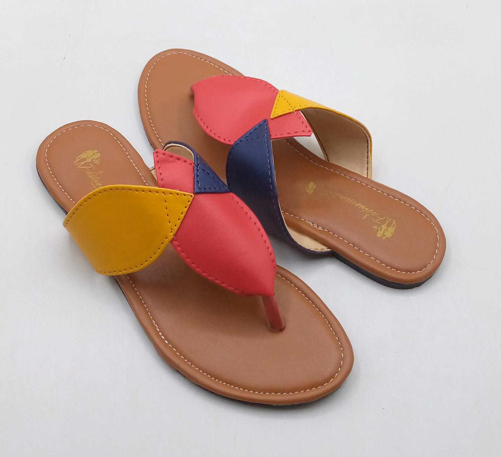 Casual Sippers For Women's