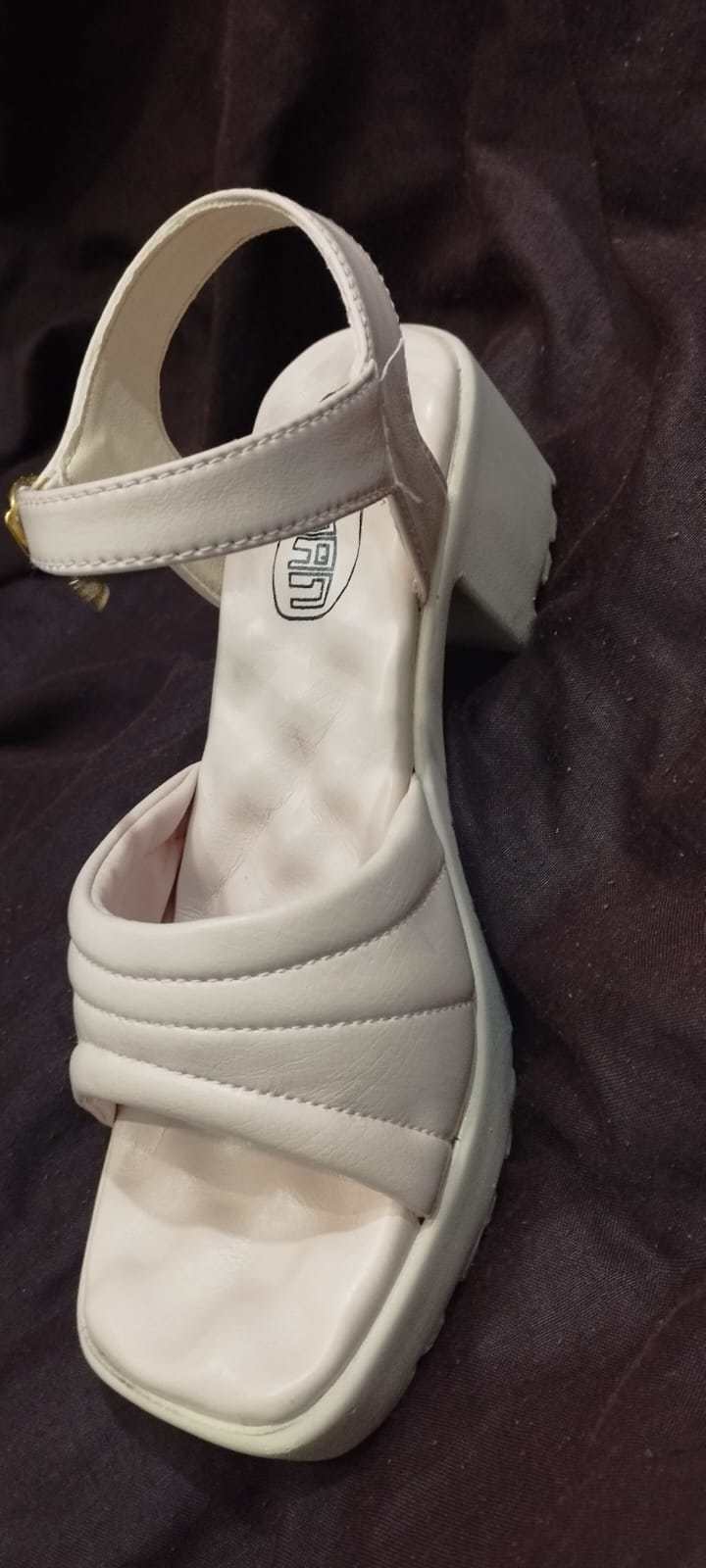 Sandal for women