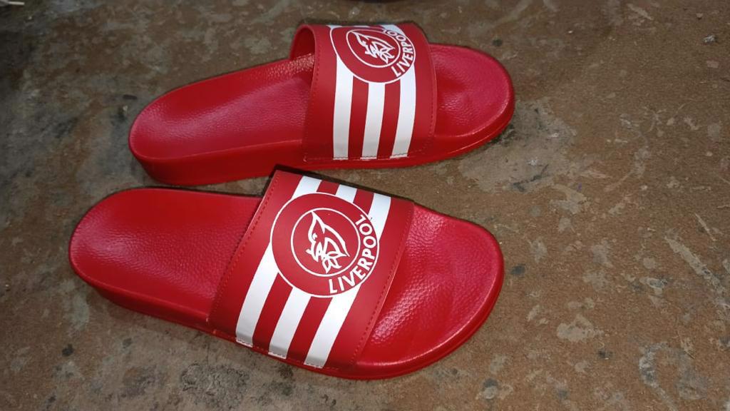Team Spirit Comfort: Premium Team Logo Slippers - Step Into Fandom with Style and Cushioned Support - view 4