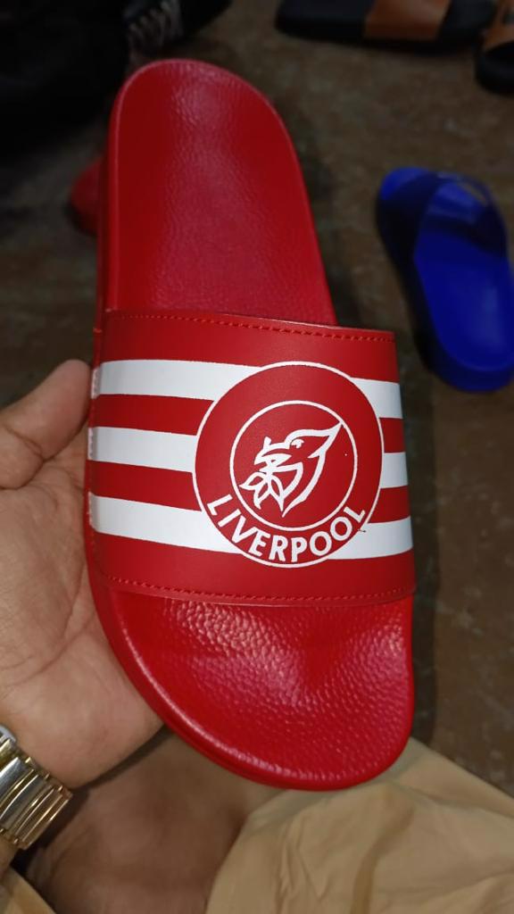 Team Spirit Comfort: Premium Team Logo Slippers - Step Into Fandom with Style and Cushioned Support - view 5