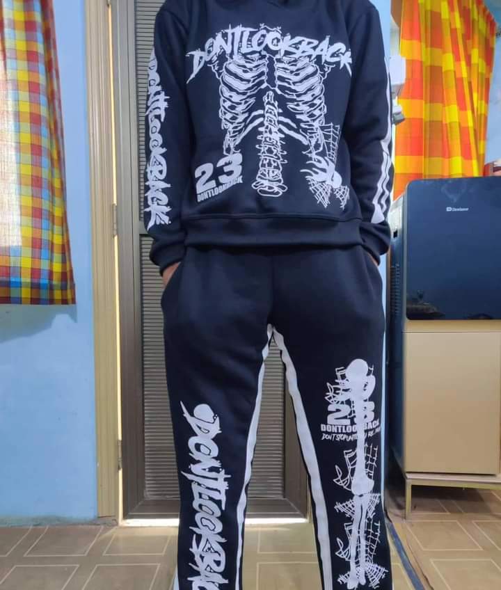 PREMIUM QUALITY- SWEATSUIT - view 2