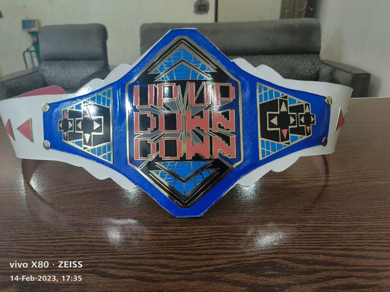 New high quality Up up down down wrestling championship belt with a premium quality with metal brass