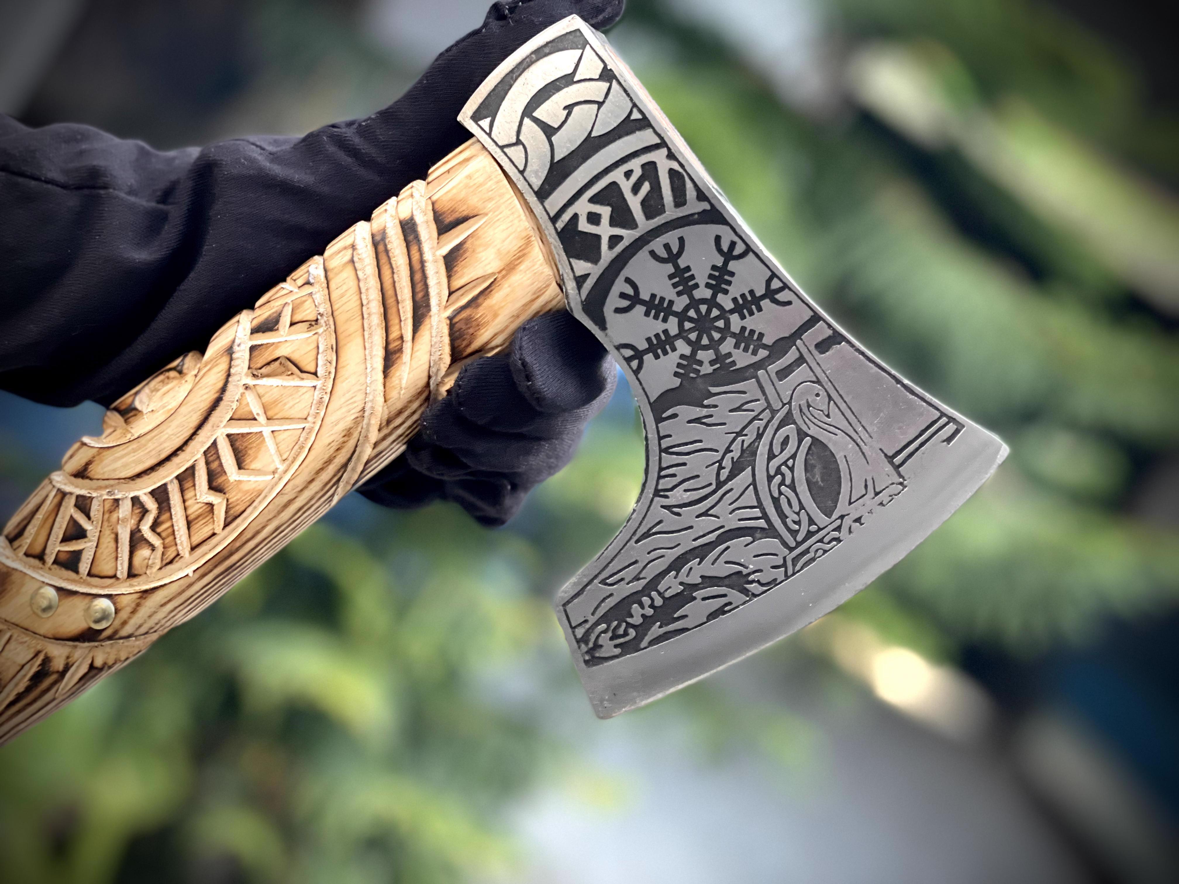 Premium Axes With Different Designs On Blade With Teakwood Handles - view 3