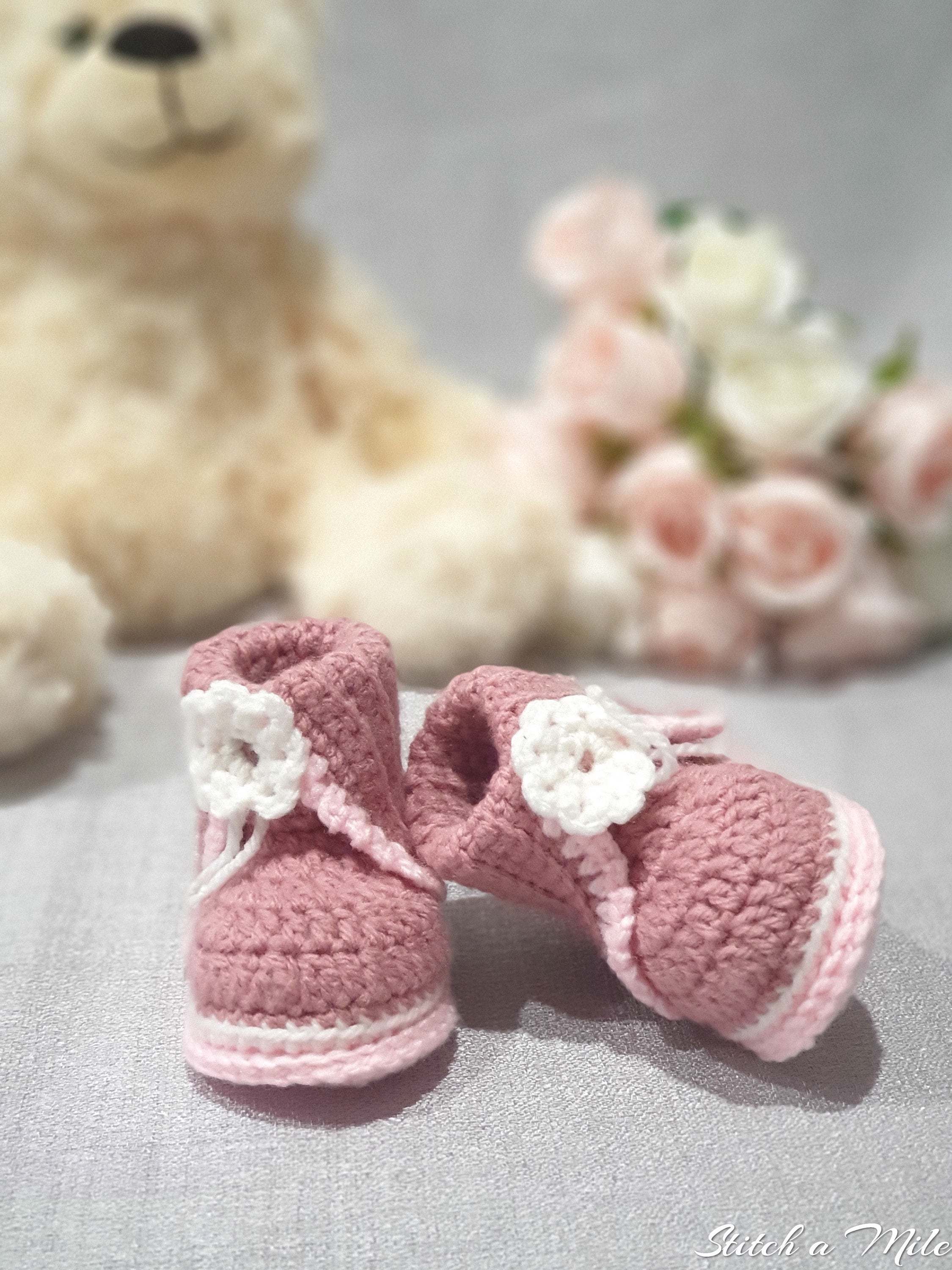 Handmade Wollen White And Blue Corate Baby Shoes - view 3