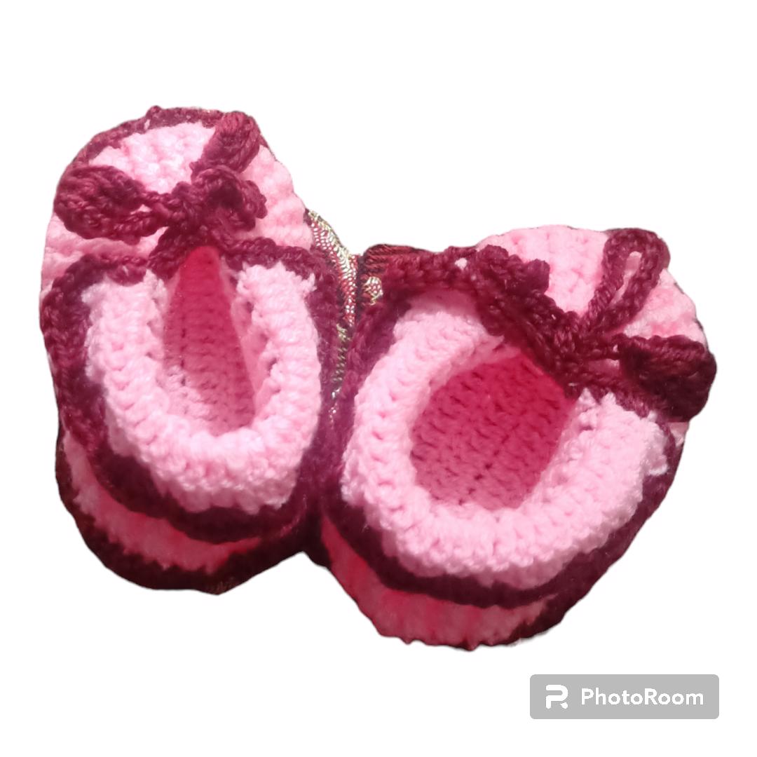 Handmade Wollen Brown And Pink Flowers Baby Shoes