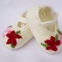 Woonie Handmade Crochet Embroidered Flower Booties - Ivory colour