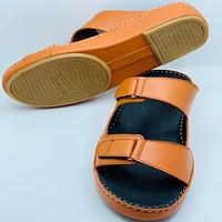 Cow Plain Leather Round Shape Customized Hand Made Brand Slippers