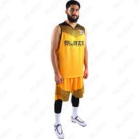 Custom 100% polyester basketball uniform with a fresh design for competitors, featuring a chic kit.